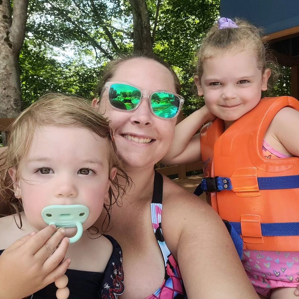 Meet your Posher, Meagan